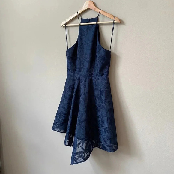 Keepsake Revolve Women's Size Small Sleeveless Plain Sight Lace Mini Dress Navy - Picture 9 of 16